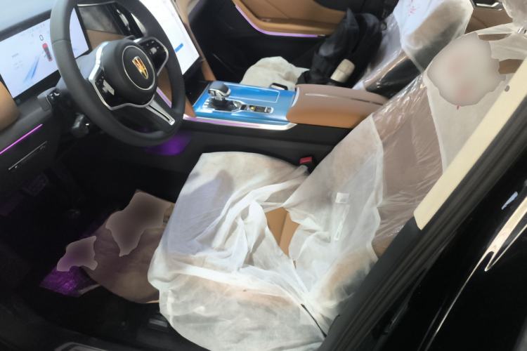 Used Hongqi HS7 PHEV 2025 Model 2.0T PHEV Four-Wheel Drive 2 Millionth Anniversary Edition—7 Seats