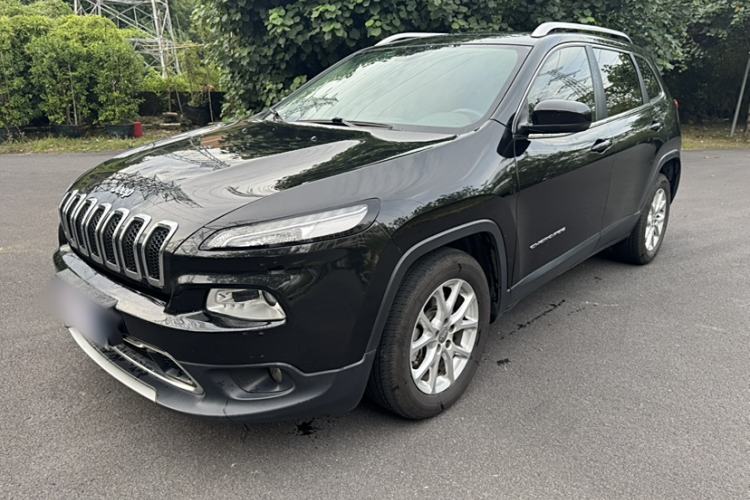 Used Jeep Cherokee 2017 2.0L Superior Edition