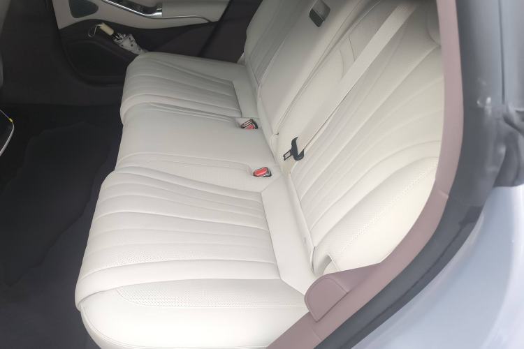 Used Denza Z9GT 2024 1100 Four-Wheel Drive Max Edition
