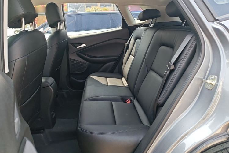 Used Chevrolet Trax 2019 Redline 335T CVT Trendy Version China VI Standard Left Rear Seat