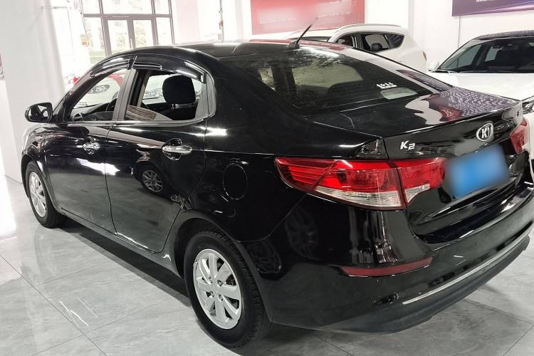 Used Kia K2 2015 Sedan 1.4L MT GLS
