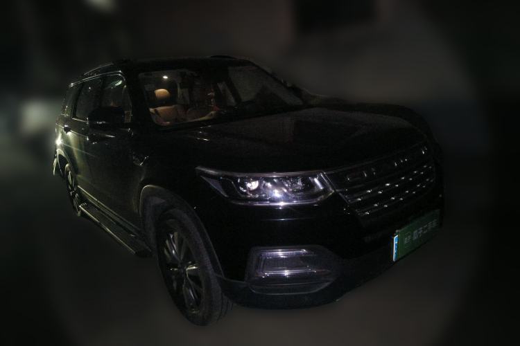 Used Changan CS95 2017 2.0T Two-Wheel Drive Zhituo Edition
