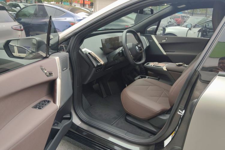 Used BMW iX 2023 xDrive40 Driver Seat