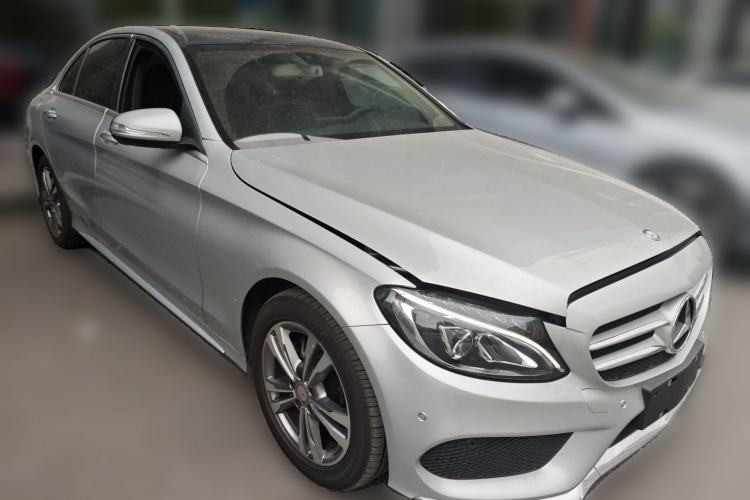 Used Mercedes-Benz C-Class 2016 C 200 L Sport Edition Front Right 45 Deg