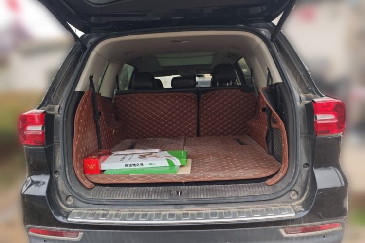 Used Roewe RX8 2018 30T Two-Wheel Drive Flagship Edition