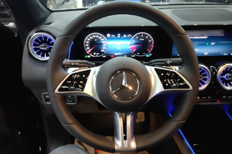 Used Mercedes-Benz GLB 2025 GLB 220 Sport Edition