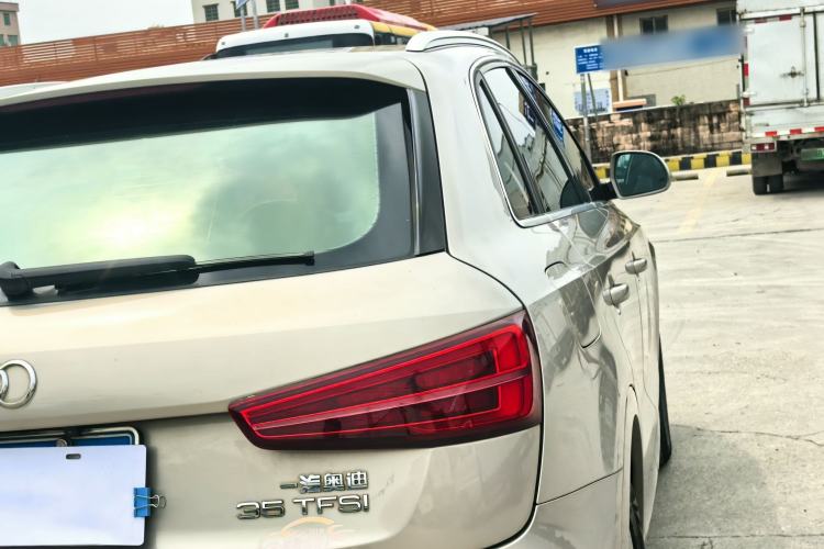 Used Audi Q3 2017 35 TFSI Fashion Model Exterior 10