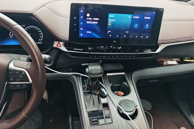 Used Toyota SIENNA 2021 2.5L Hybrid Platinum Edition
