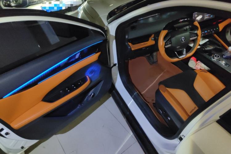 Used CHANGAN UNI-V 2024 2.0T Classic Sport Edition
