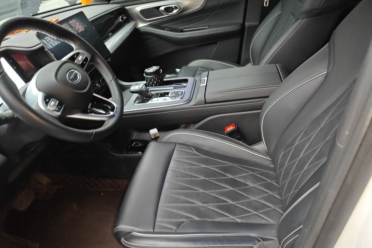 Used GAC Trumpchi GS8 2025 Linghang Series 2.0 TGDI Two-Wheel-Drive Luxury Edition 5 Seats