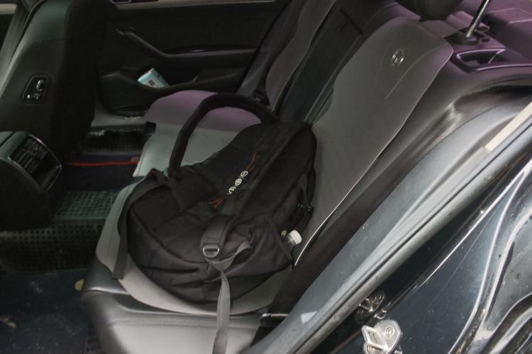 Used Volkswagen Magotan 2017 330TSI DSG Leading Model Left Rear Seat