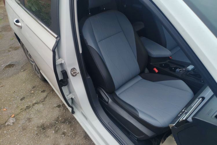 Used Volkswagen Lavida 2024 1.5L Automatic Starry Sky 5 Million Edition
