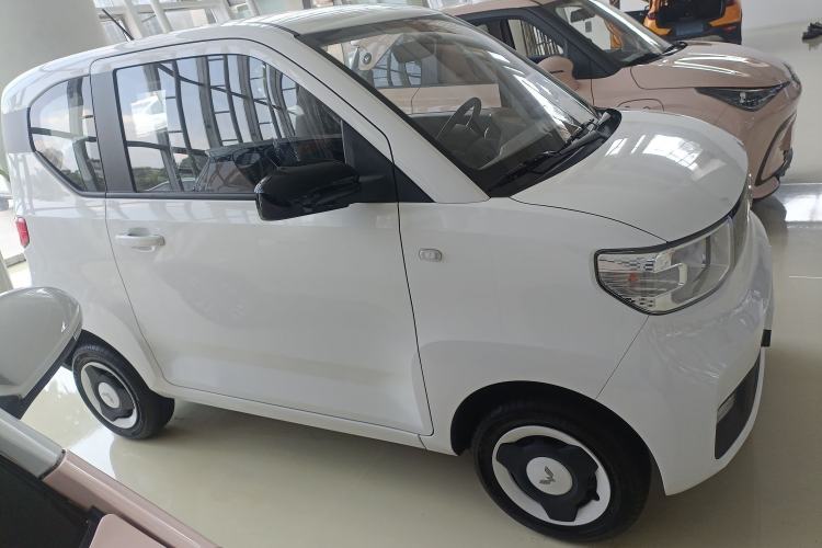 Used Wuling Hongguang MINIEV 2022 Easy Version Lithium Iron Phosphate