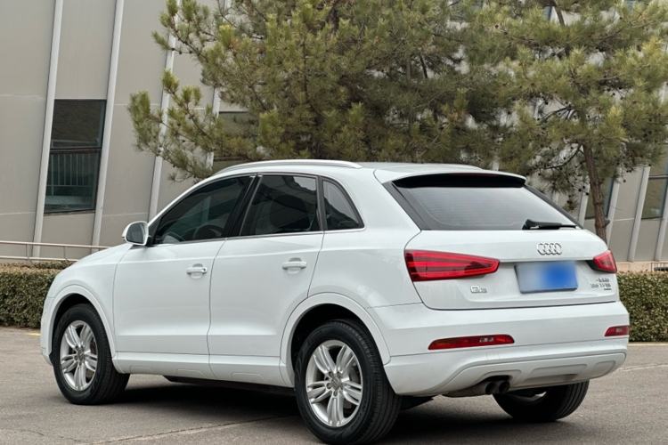 Used Audi Q3 2015 35 TFSI quattro Technology Edition Exterior 5