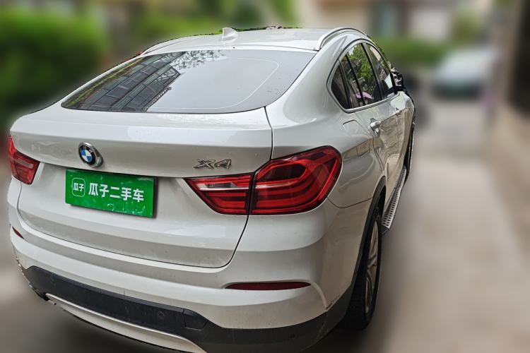 Used BMW X4 2014 xDrive28i Leading Model Rear Right 45 Deg