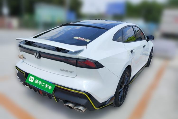 Used CHANGAN UNI-V 2022 1.5T Sport Edition
