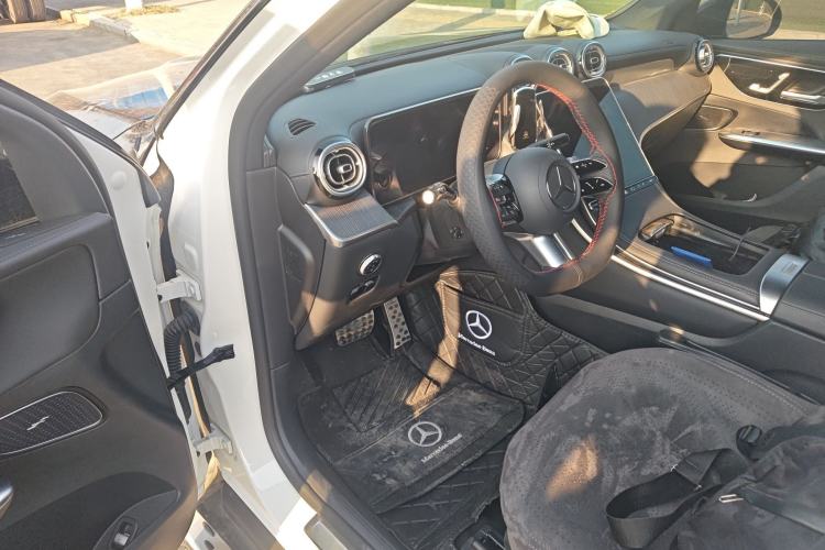 Used Mercedes-Benz GLC 2025 GLC 260 L 4MATIC Luxury Model
