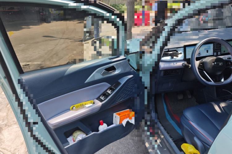 Used Geometry E Firefly 2023 401KM Lightning Tiger 5-Seater