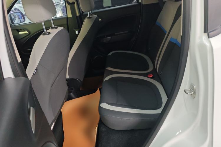 Used ORA White Cat 2020 305 km Luxury Version Left Rear Seat