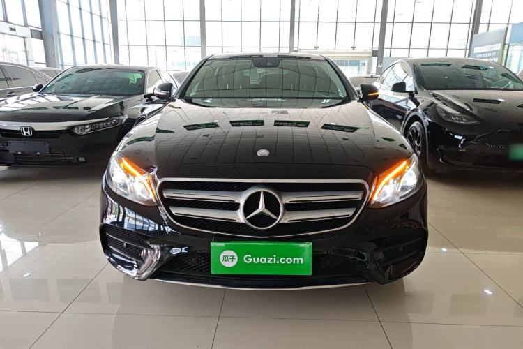 Used Mercedes-Benz E-Class 2016 E 300 L Sporty and Stylish Model