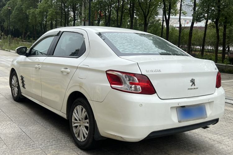 Used Peugeot 301 2014 1.6L Manual Comfort Edition