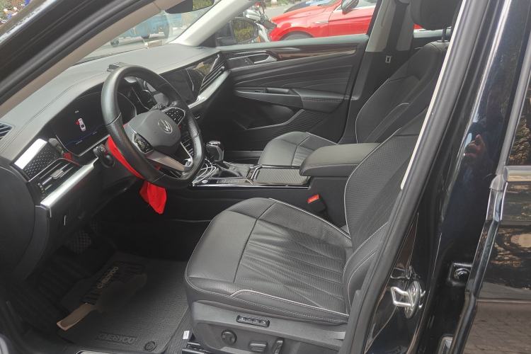 Used Volkswagen Passat 2023 330TSI Prestige Edition Left Front Seat