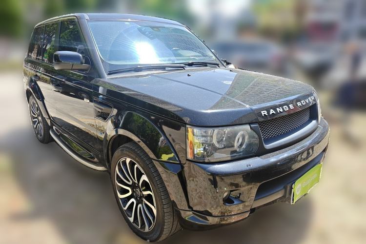 Used Land Rover Range Sport  Front Right 45 Deg