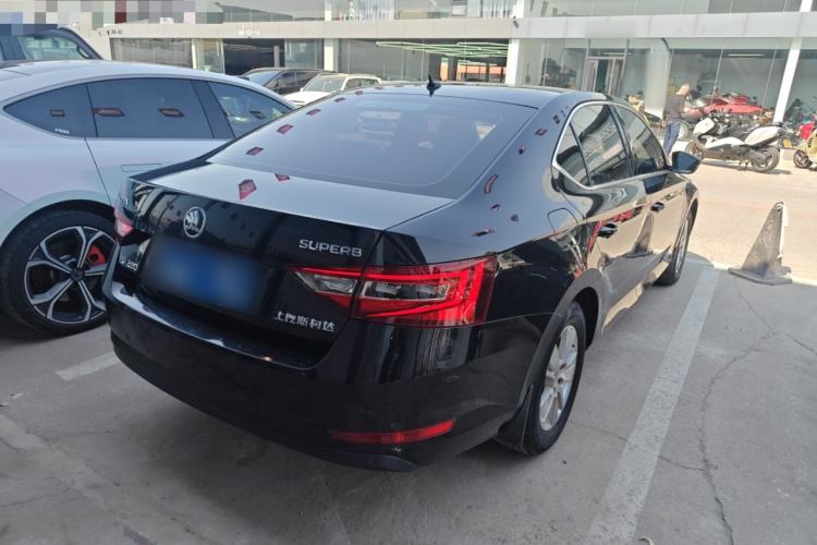 Used Skoda Superb 2018 TSI280 DSG Standard Edition China V Emission Standard Rear Right 45 Deg