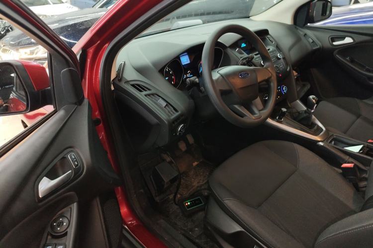 Used Ford Focus 2015 Hatchback 1.6L Manual Comfort Edition