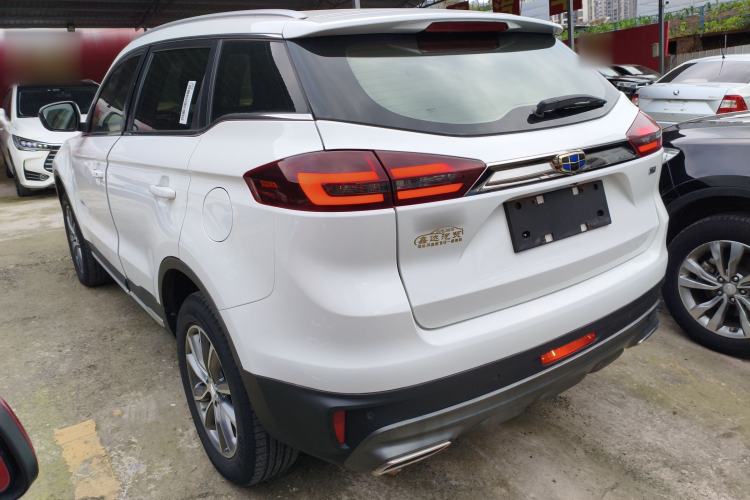 Used Geely Auto Emgrand X7 Sport 2018 1.8TD Automatic Two-Wheel Drive Smart Connect 4G Internet Edition
