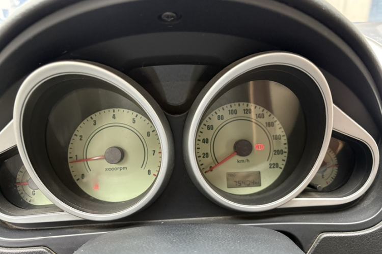 Used Haima Qubit 2013 1.3L Manual Cool Edition
