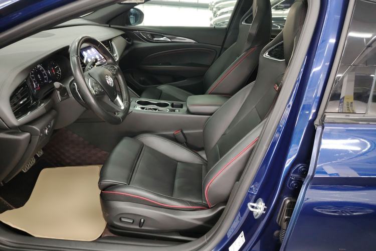 Used Buick Regal 2020 GS 28T Elite Model
