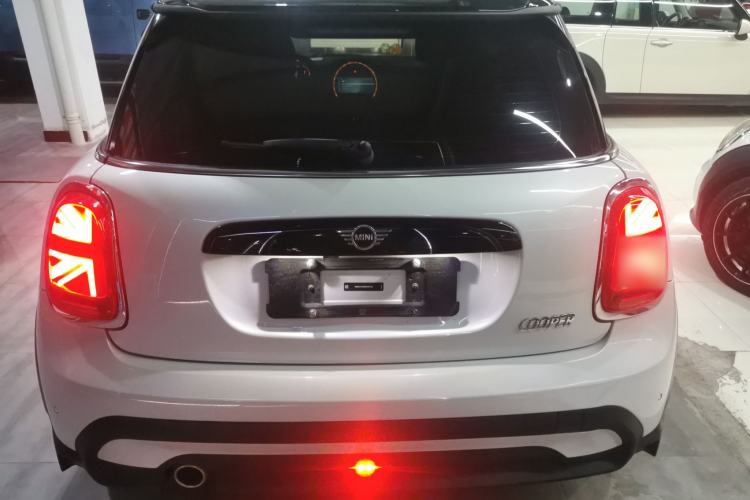 Used MINI MINI 2023 Updated 1.5T COOPER Artist