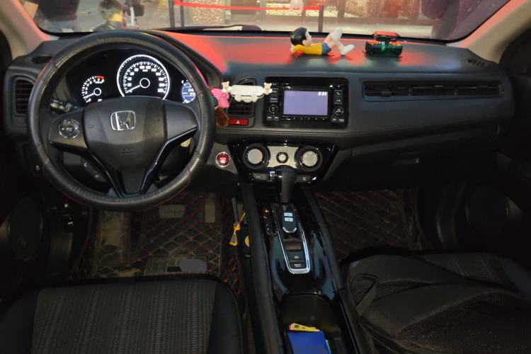 Used Honda Vezel 2017 1.8L CVT Front-Wheel Drive Pioneer Edition