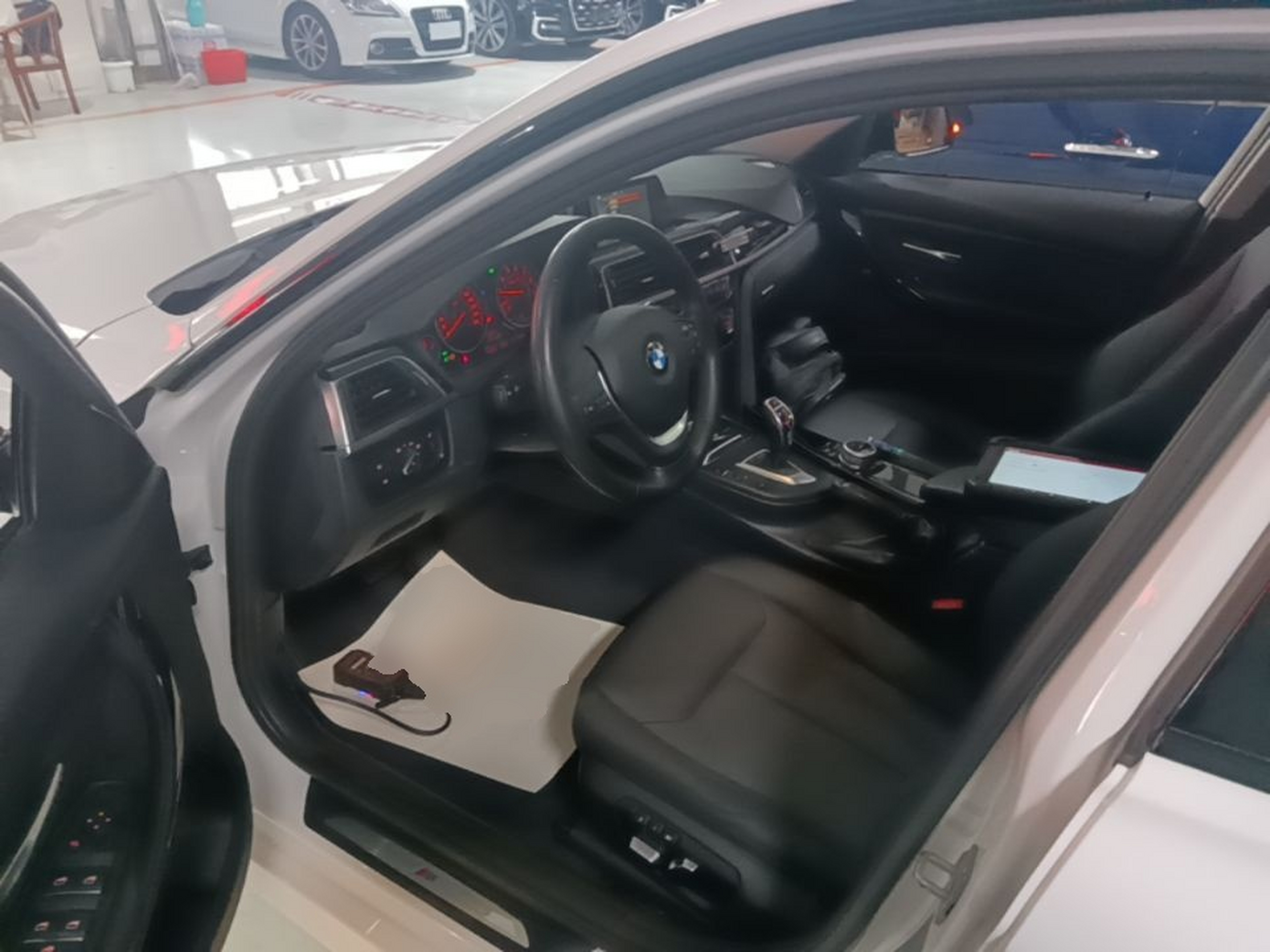Avant de la voiture