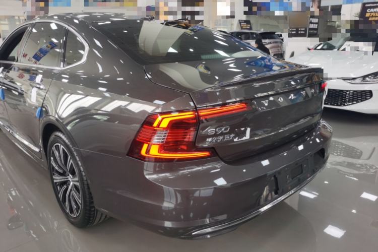 Used Volvo S90 2021 B5 Zhiyi Luxury Edition
