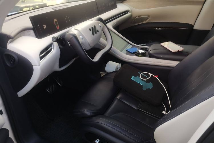 Used IM LS7 2023 90 kWh Elite Rear-Drive Version