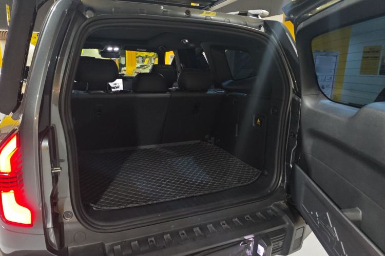 Used Deepal G318 2024 Two-Wheel Drive Comfort Edition
