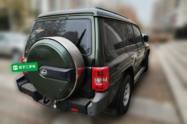 Used Leopaard Q6 2015 2.4L Manual Two-Wheel-Drive Elite Model