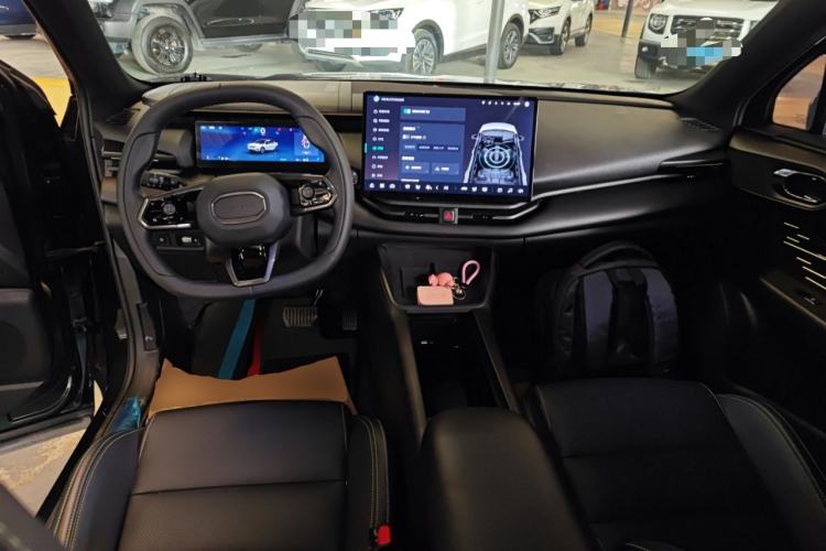 Used Lynk & Co 06 EM-P 2023 EM-P 126 Long-Range Halo