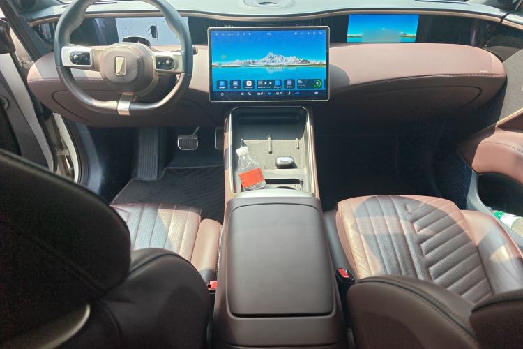 Used Avatr 11 2022 Long-Range Dual-Motor Luxury Edition 4 Seats
