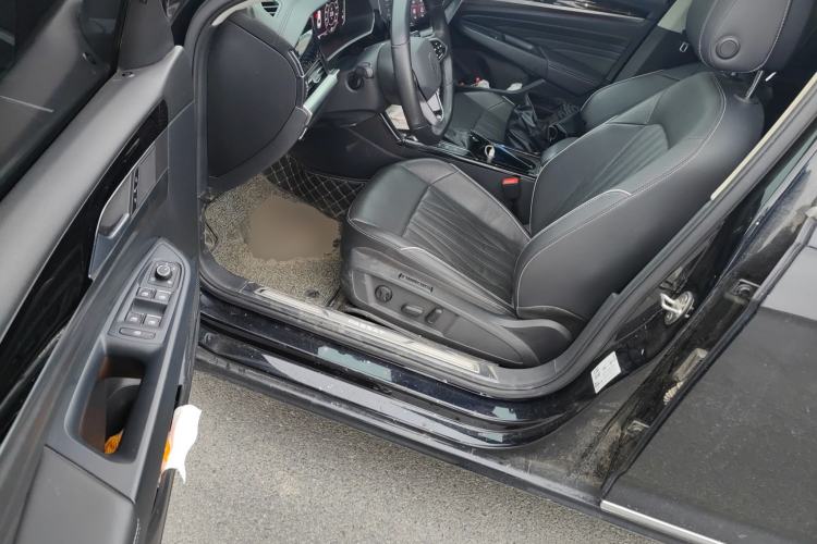 Used Volkswagen Passat 2022 380TSI Luxury Edition
