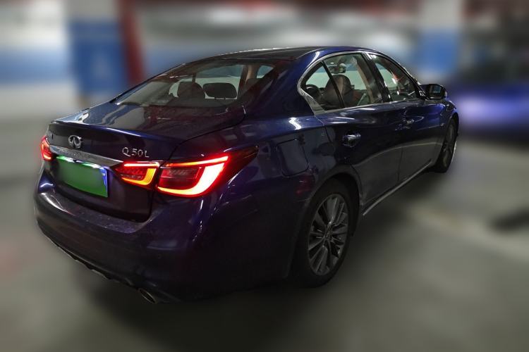 Used Infiniti Q50L 2018 2.0T Enjoyment Version China V Standard Rear Right 45 Deg