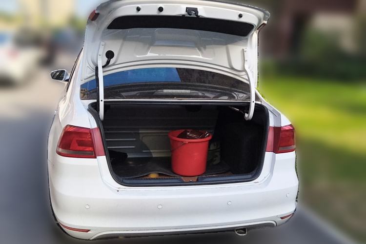 Used Volkswagen Santana 2015 1.6L Automatic Fashion Edition
