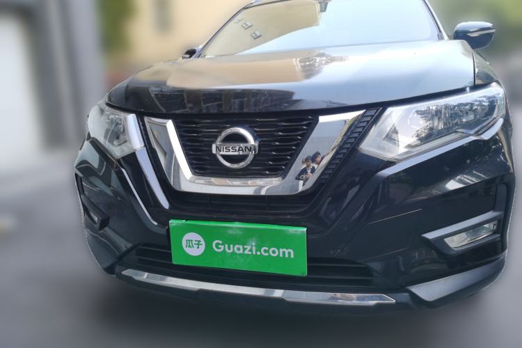 Used Nissan X-Trail 2017 2.5L CVT Leading Edition 4WD
