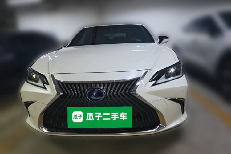 Used Lexus ES 2018 300h Premier Edition China V Standard