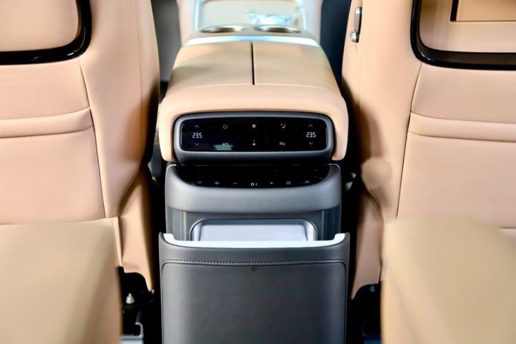 Used XPeng X9 2025 650 Long-Range Max