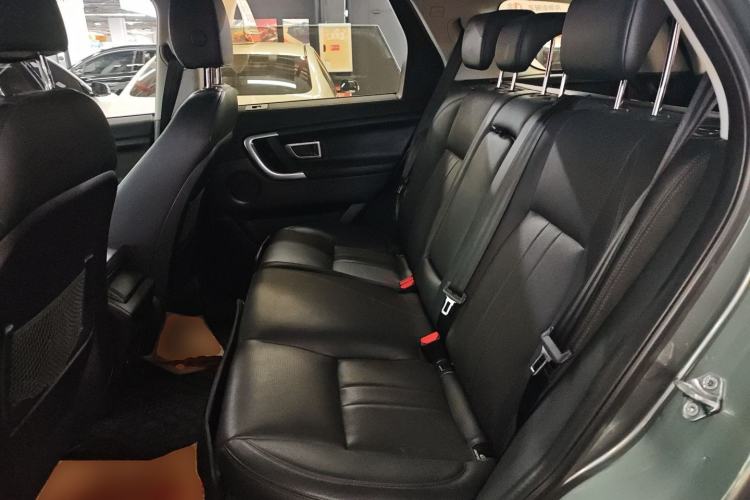 Used Land Rover Discovery Sport 2018 240 PS SE Version