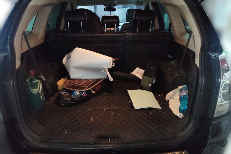 Used Chevrolet Captiva 2012 2.4L 4x4 Flagship Edition 7 Seats Trunk