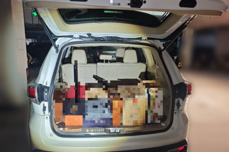 Used Toyota Highlander 2015 2.0T Four-Wheel Drive Luxury Edition 7-Seater
